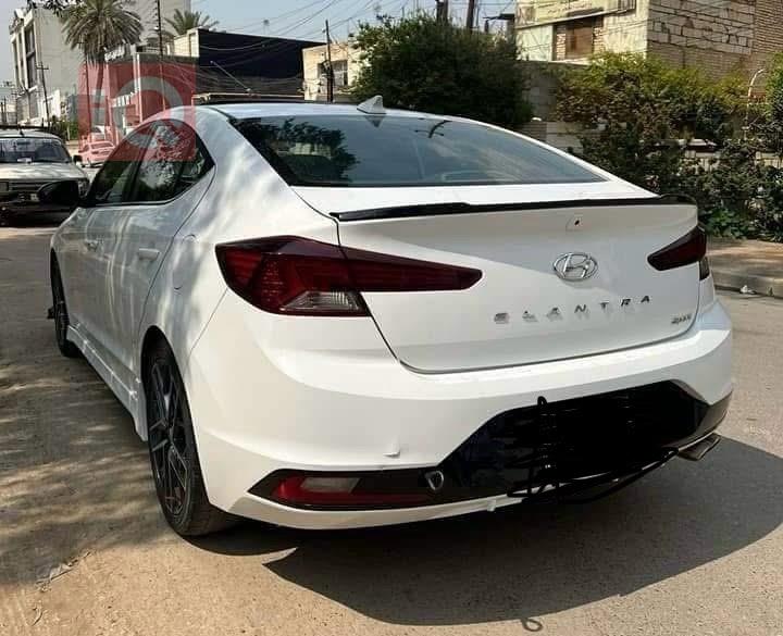 هيونداي النترا
